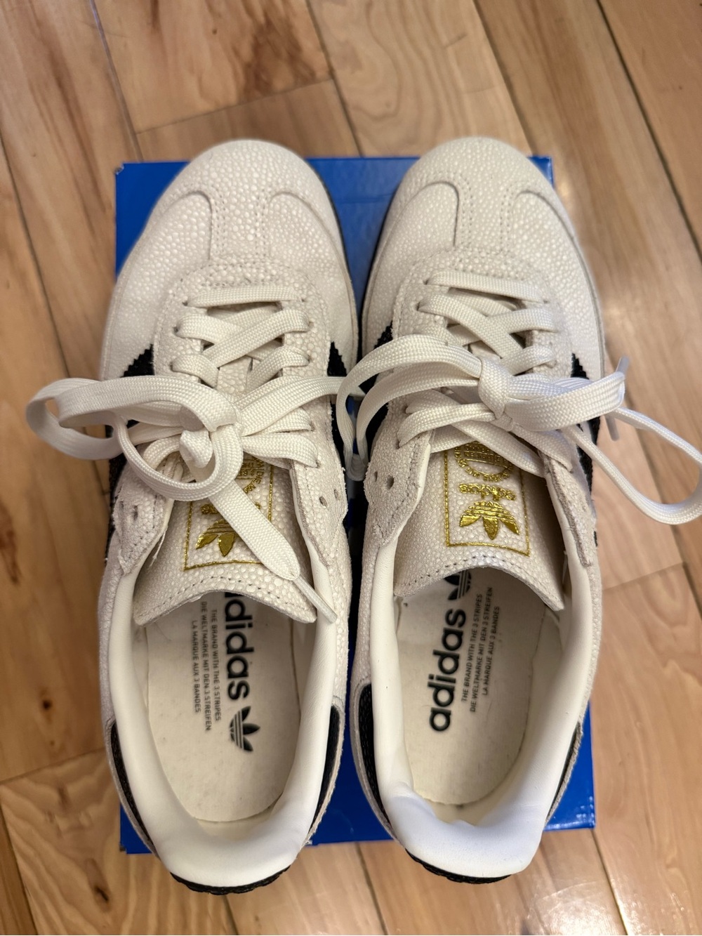 Samba OG Pebble white and black WORN ONCE